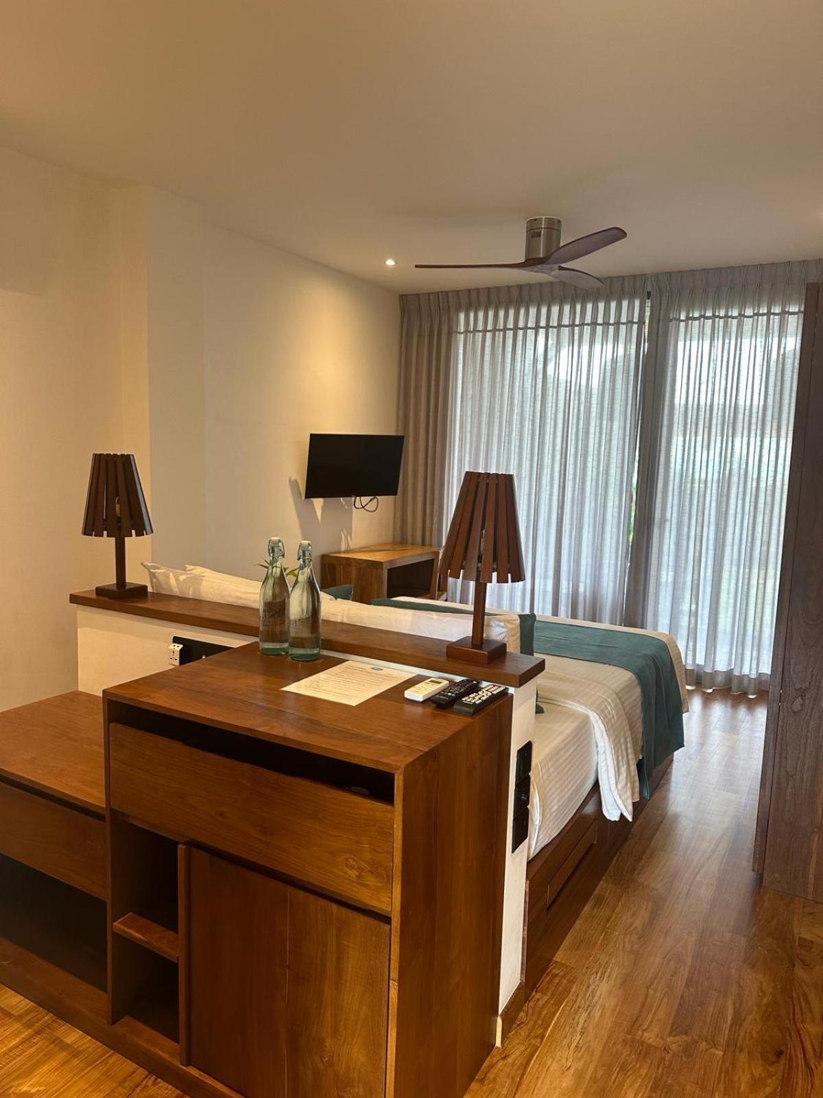 Bk Beach Boutique Hotel - Hikkaduwa Εξωτερικό φωτογραφία