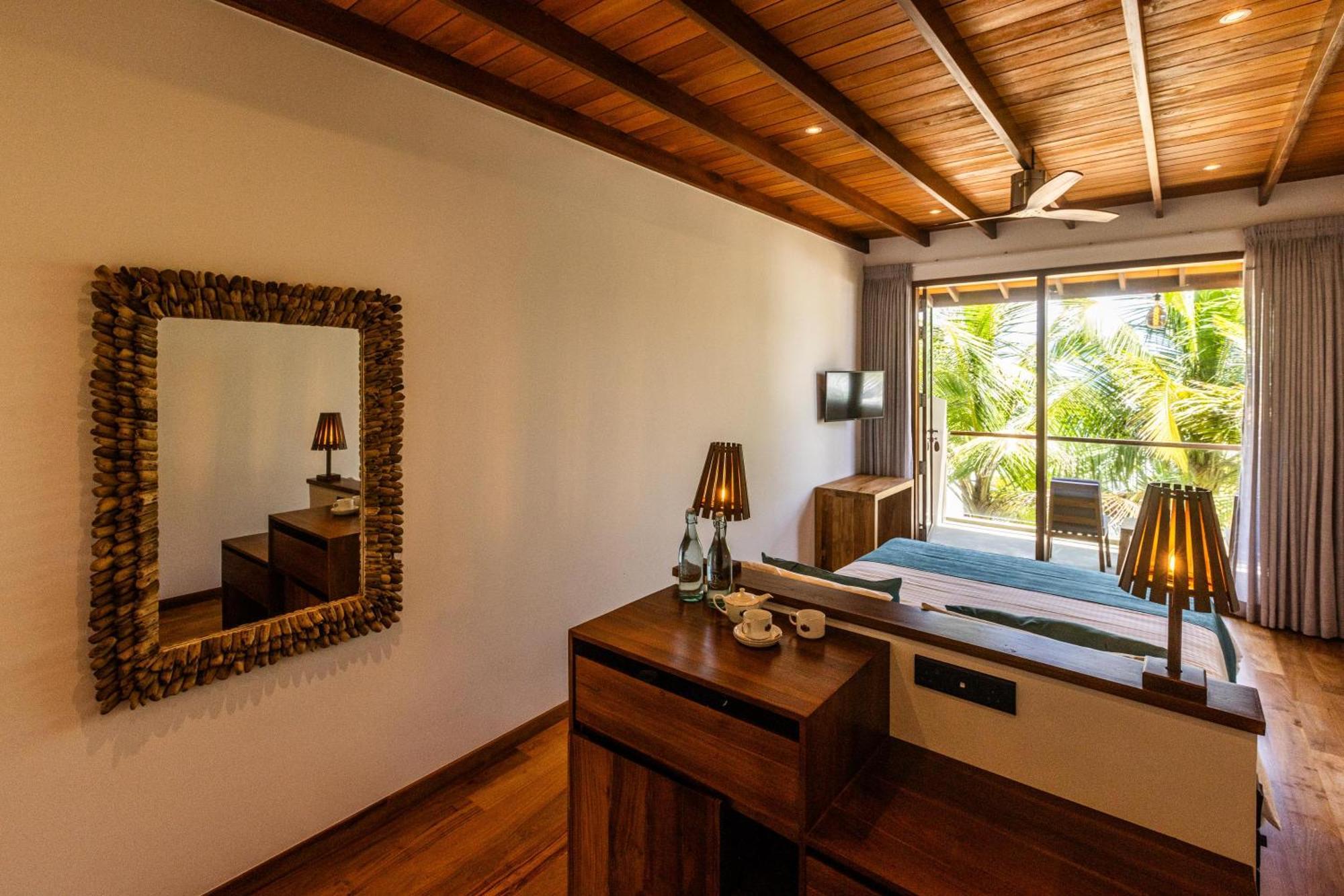 Bk Beach Boutique Hotel - Hikkaduwa Εξωτερικό φωτογραφία